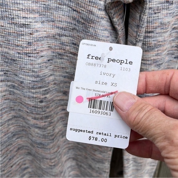 NWT Free People Stone Cold Turtleneck
Split Back Tunic Top - Picture 5 of 11